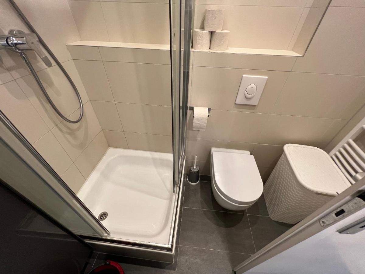 Apartment Fuer Familien, Freunde Oder Groessere Gruppen Bis Zu 8 Personen In Der Naehe Des Berliner Hauptbahnhofs מראה חיצוני תמונה